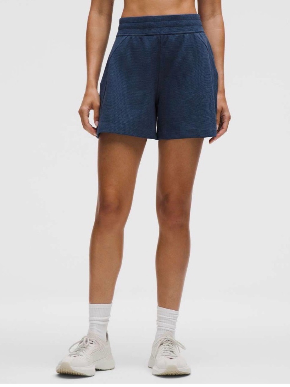 Lululemon Scuba High-Rise Waffle Shorts 5" Heathered Blue Twill XL